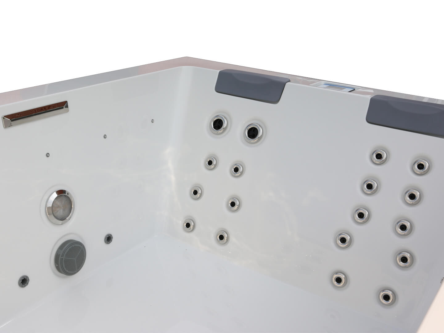 INFINITAS The Elegance hot tub – view 2